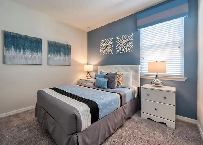 Modern Home With Private Pool Near Disney Kissimmee admite animales