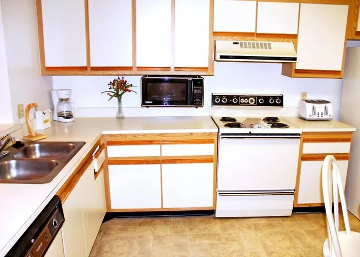 Clubview Holiday Condo